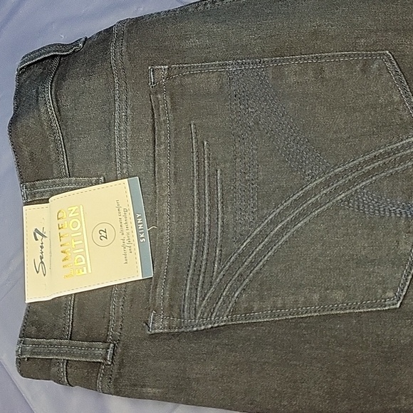 SEVEN7 SKINNY JEANS - Picture 6 of 11